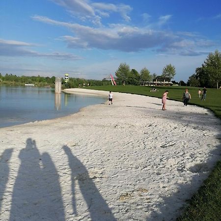 Ferienwohnung Schuhmann Mit Wintergarten Und Garten Therme Aquapulco Und Ikuna Erlebnispark, Zoo Schmiding 20 Min Mit Auto Entfernt Ab 3 Naechte Buchbar Hinzenbach Exteriér fotografie
