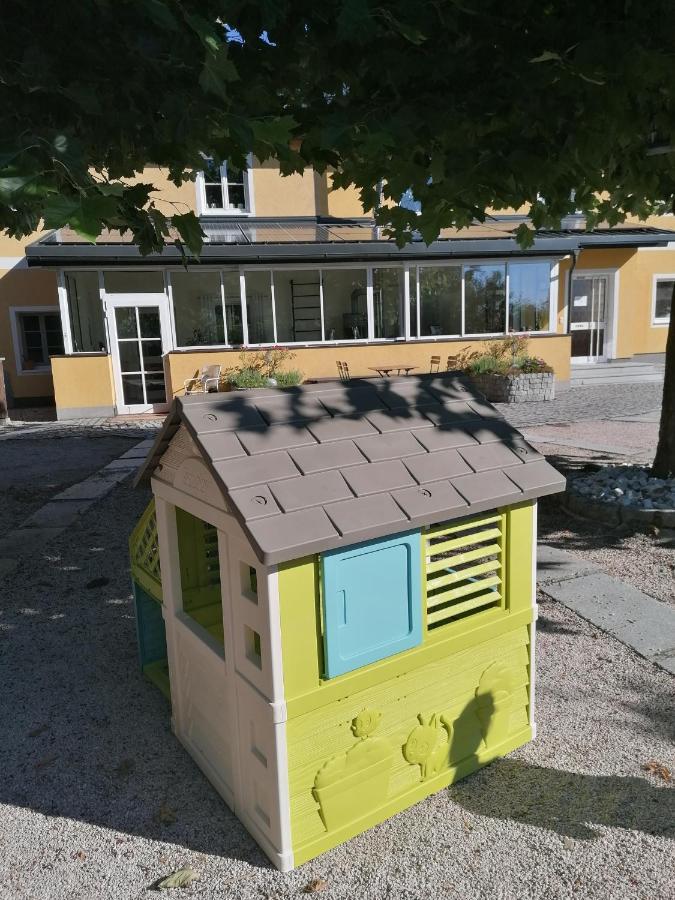 Ferienwohnung Schuhmann Mit Wintergarten Und Garten Therme Aquapulco Und Ikuna Erlebnispark, Zoo Schmiding 20 Min Mit Auto Entfernt Ab 3 Naechte Buchbar Hinzenbach Exteriér fotografie