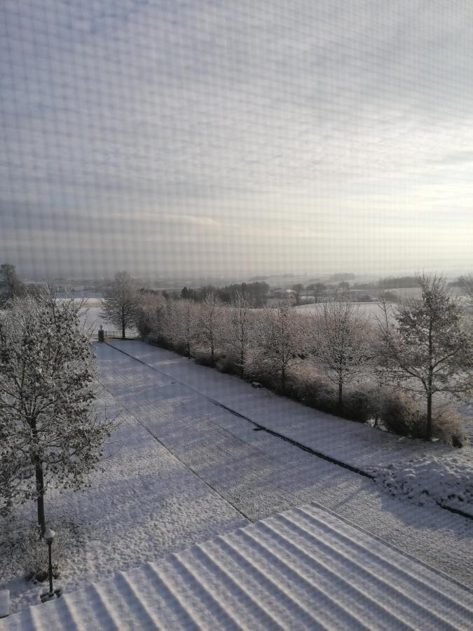 Ferienwohnung Schuhmann Mit Wintergarten Und Garten Therme Aquapulco Und Ikuna Erlebnispark, Zoo Schmiding 20 Min Mit Auto Entfernt Ab 3 Naechte Buchbar Hinzenbach Exteriér fotografie