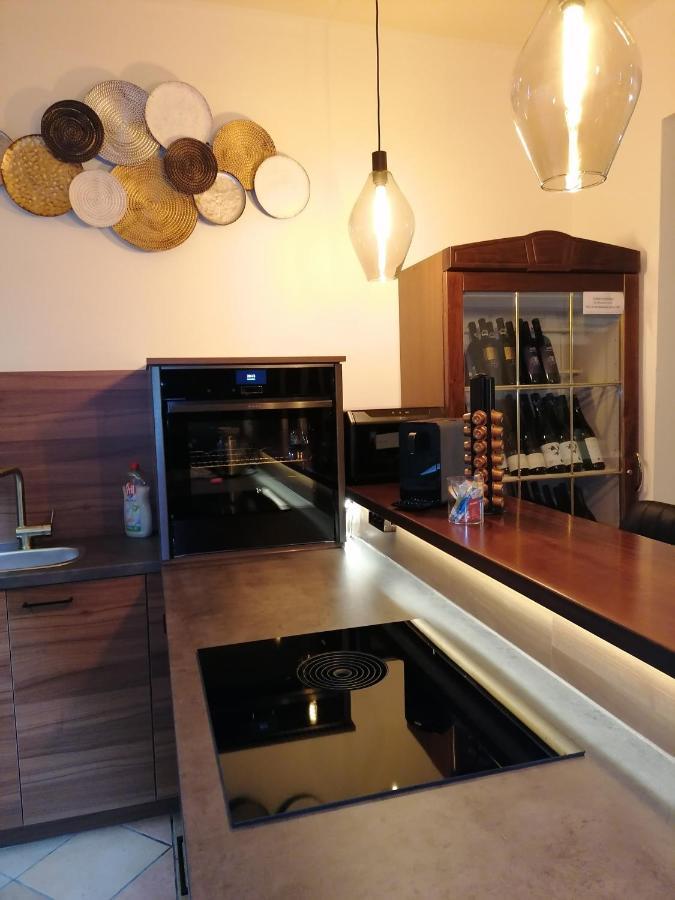Ferienwohnung Schuhmann Mit Wintergarten Und Garten Therme Aquapulco Und Ikuna Erlebnispark, Zoo Schmiding 20 Min Mit Auto Entfernt Ab 3 Naechte Buchbar Hinzenbach Exteriér fotografie