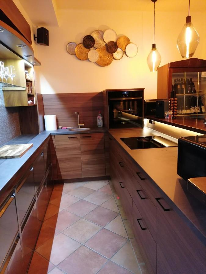 Ferienwohnung Schuhmann Mit Wintergarten Und Garten Therme Aquapulco Und Ikuna Erlebnispark, Zoo Schmiding 20 Min Mit Auto Entfernt Ab 3 Naechte Buchbar Hinzenbach Exteriér fotografie